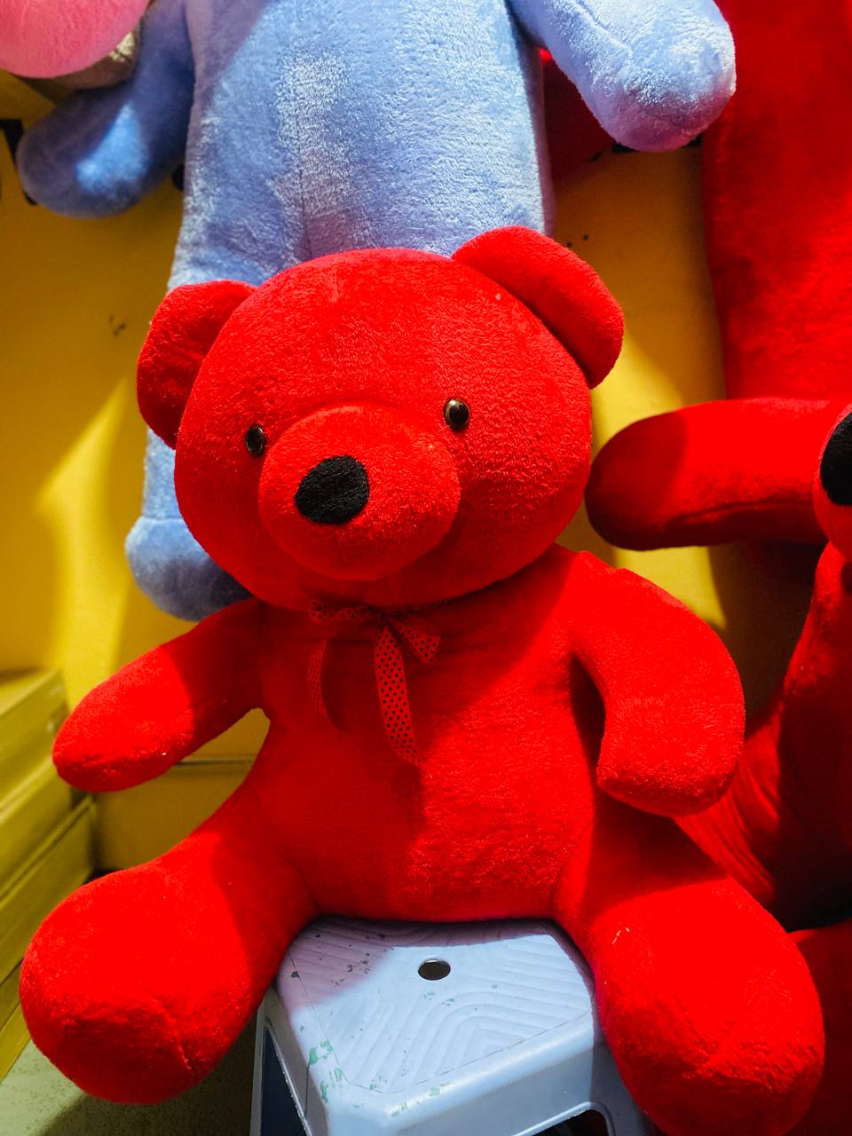 መካከለኛ ተቀማጭ አሻንጉሊቶች