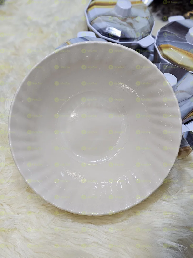 ለሰላጣ ማቅረቢያ የሚሆን ቦል