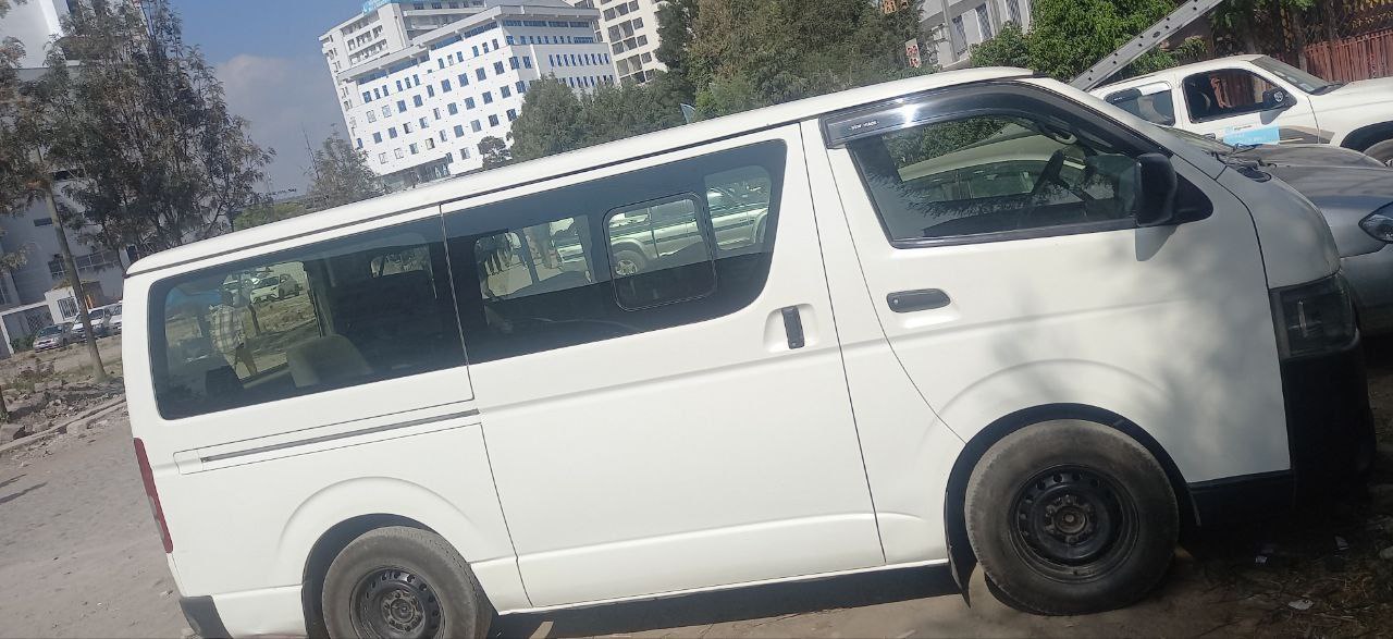 2010 Model-Toyota D4D Abadula