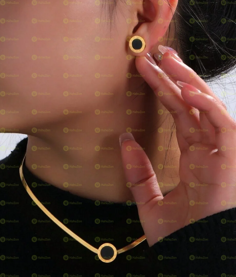 Neckless With Earring