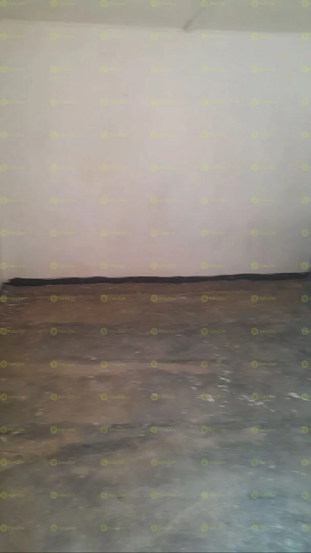 20 ካሬ የሚከራይ ቤት በወሰን