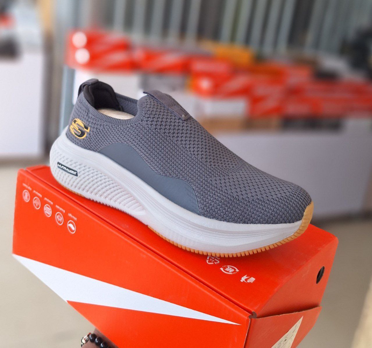 Skechers Comfort Men's Shoes