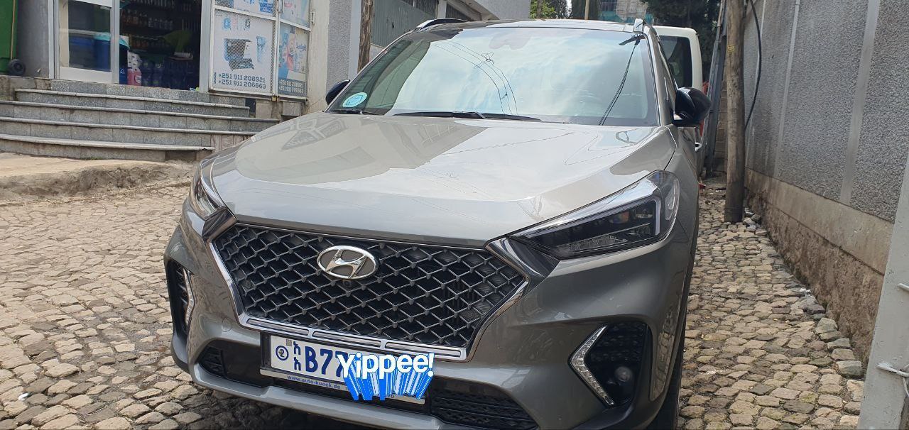 2020 Model-Hyundai Tucson