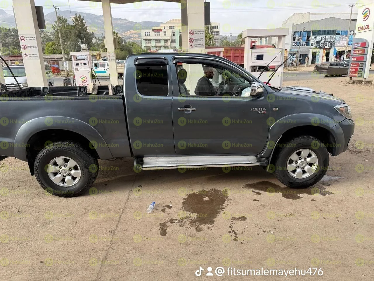 2008 Model-Toyota Hilux