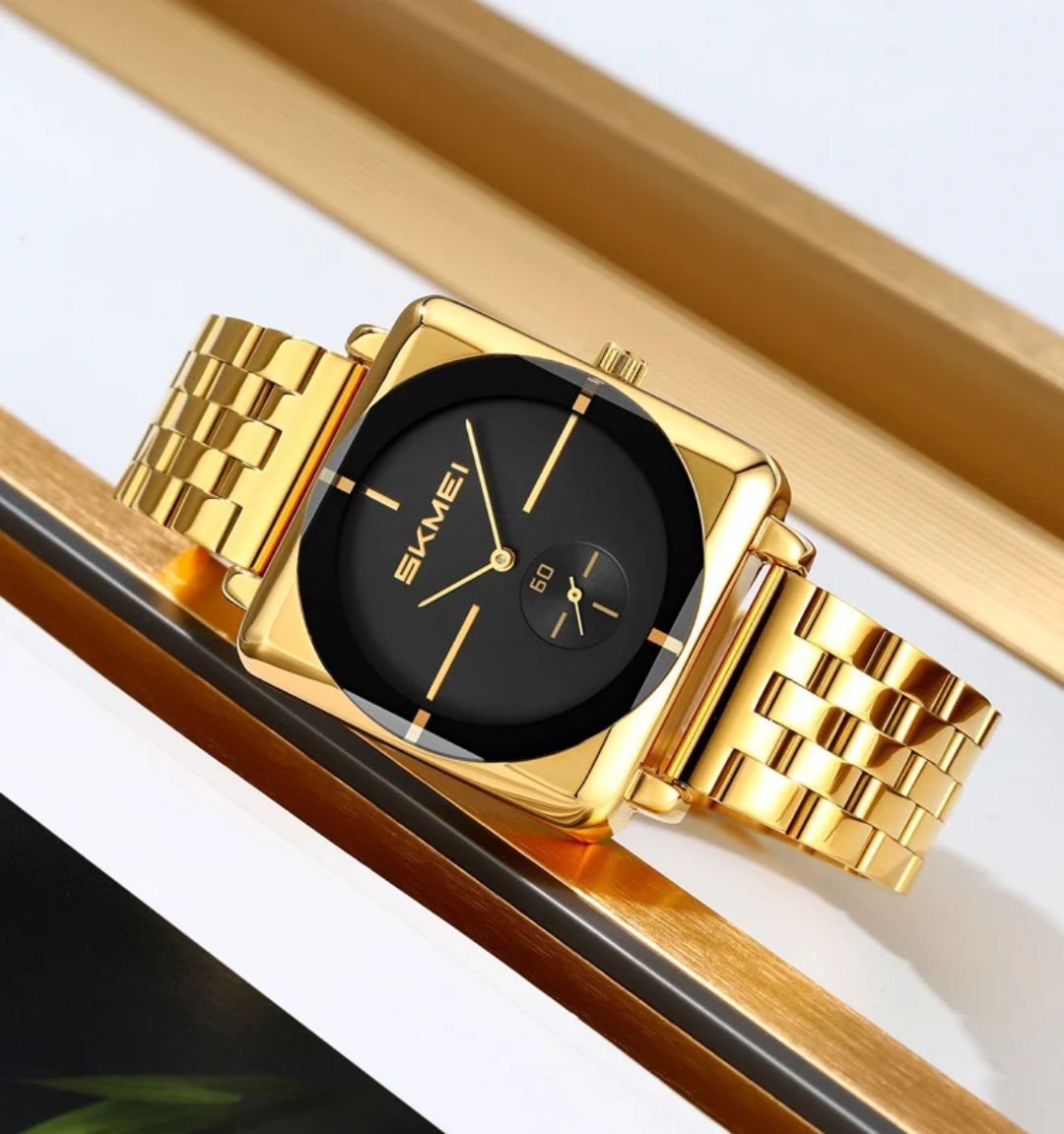Skmei 2413 Men's Fashion Watches