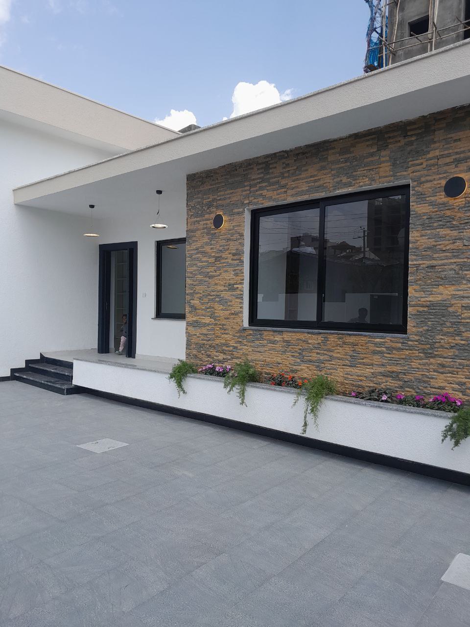 300 ካሬ የሚሸጥ ዘመናዊ ቪላ ቤት በፍየል ቤት