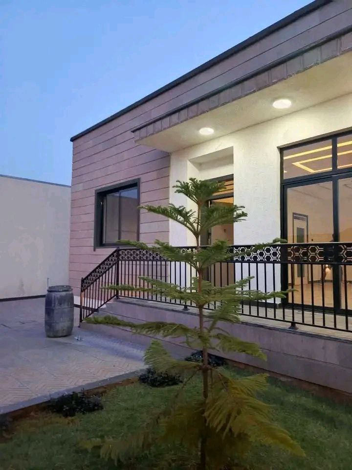 300 ካሬ የሚሸጥ ቪላ ቤት በለገጣፎ