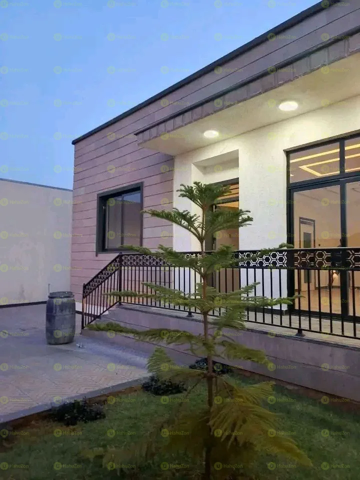 300 ካሬ የሚሸጥ ቪላ ቤት በለገጣፎ