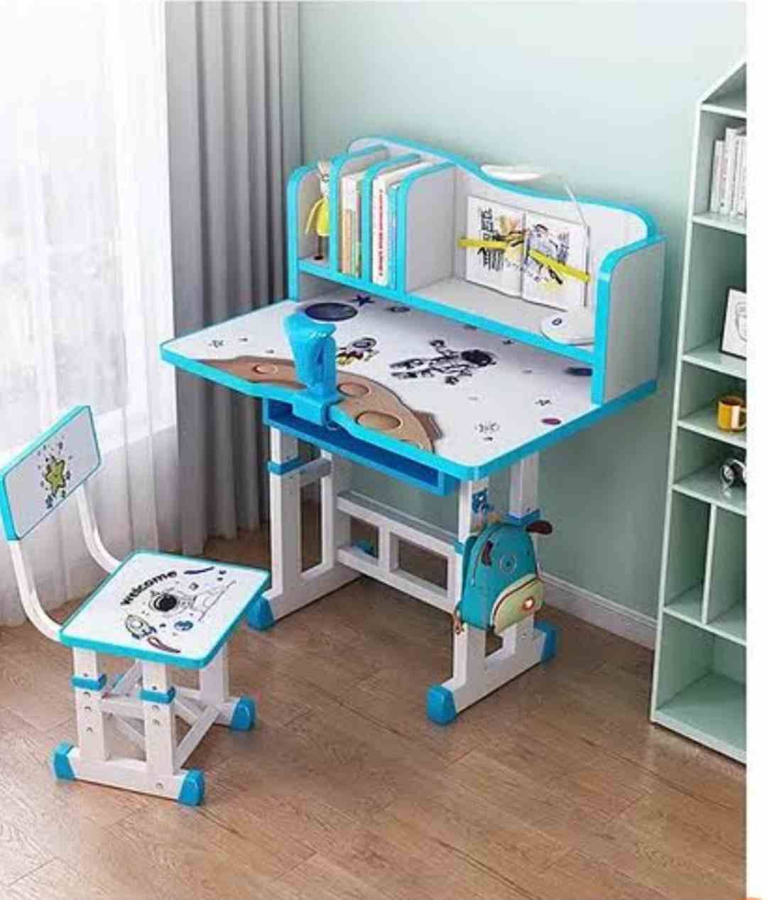 Children's Study Table And Chair