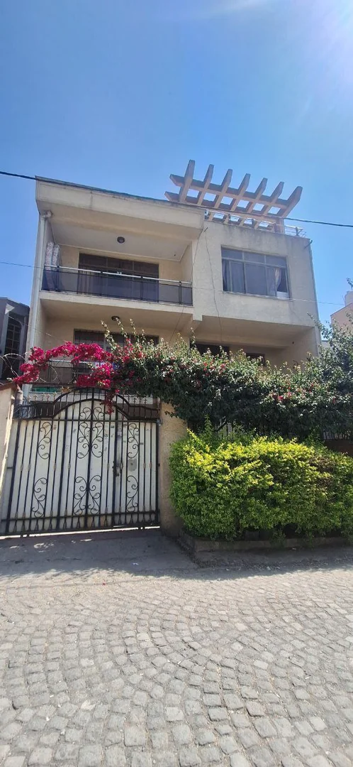 175 ካሬ የሚሸጥ G+3 ቤት በፊጋ