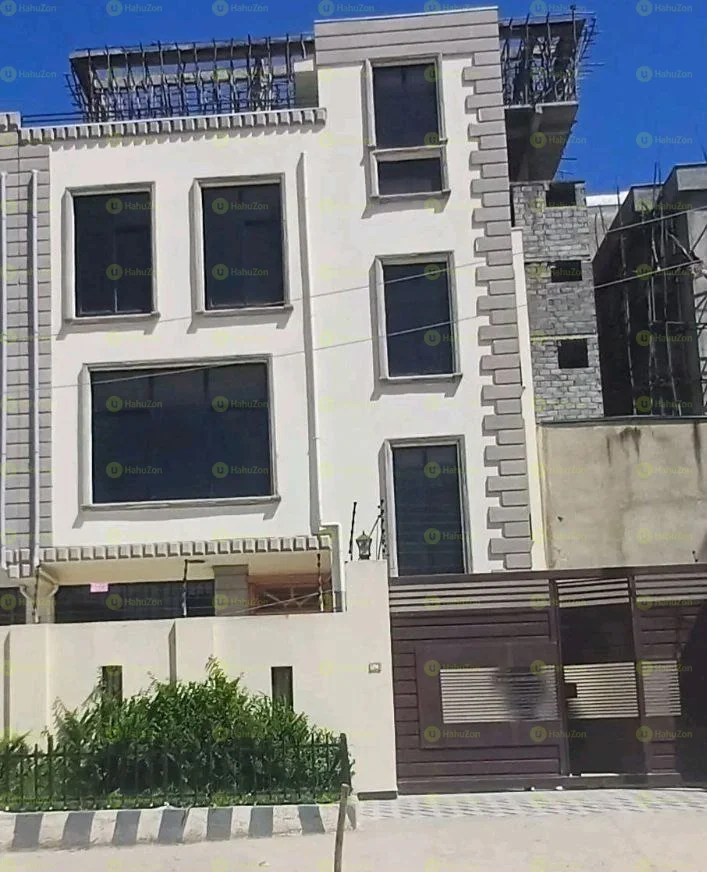 250 ካሬ የሚሸጥ ጂ+2 ቤት በሰሚት