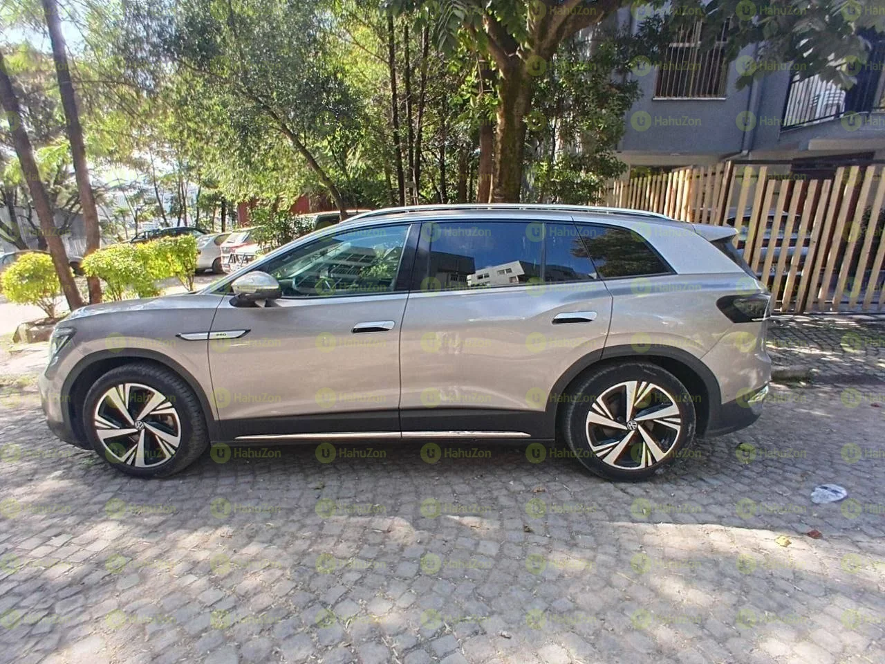 2023 Model-Volkswagen ID.6 Crozz Pro