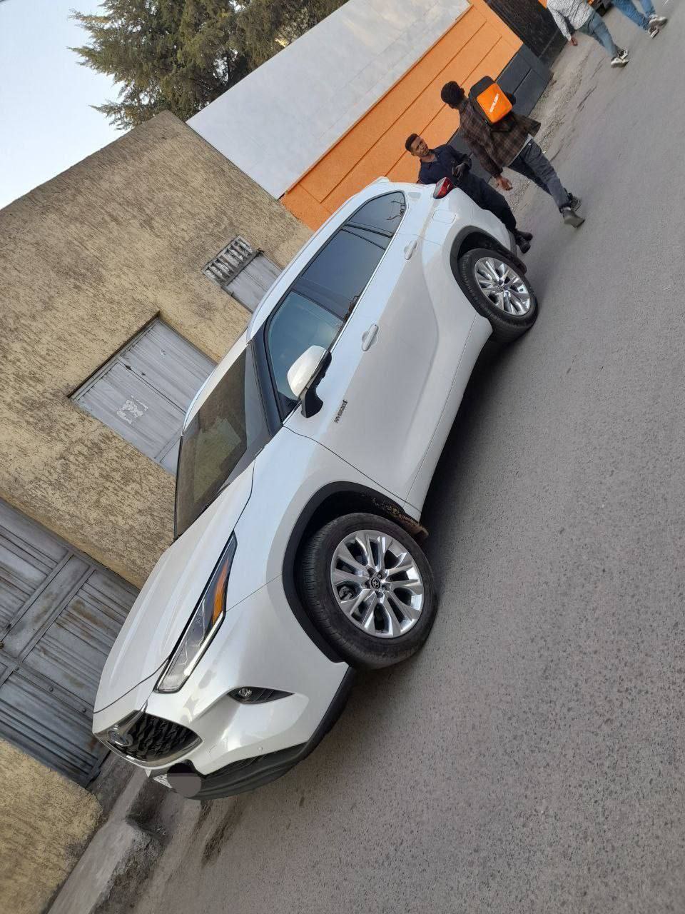 2023 Model-Toyota Highlander