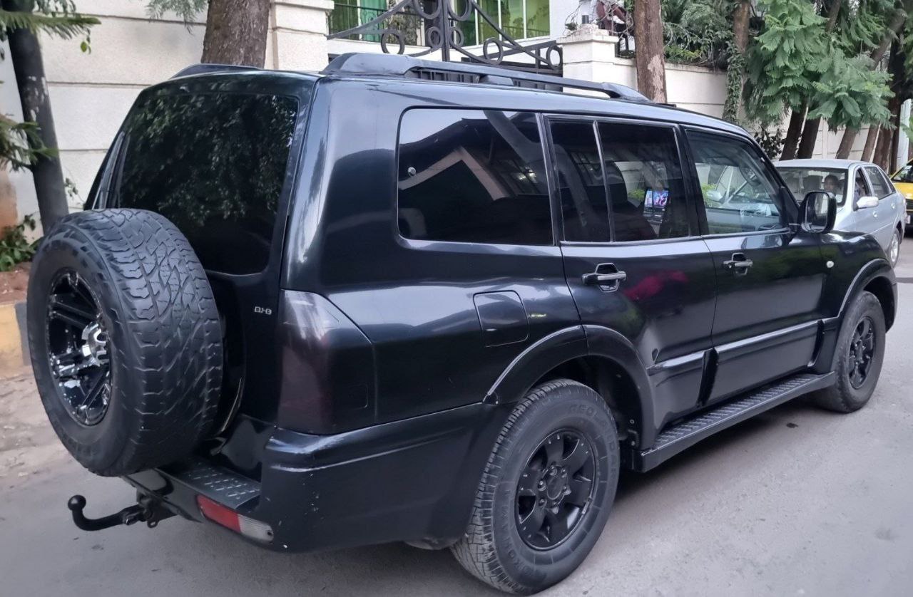 2006 Model-Mitsubishi Pajero 3rd Gen