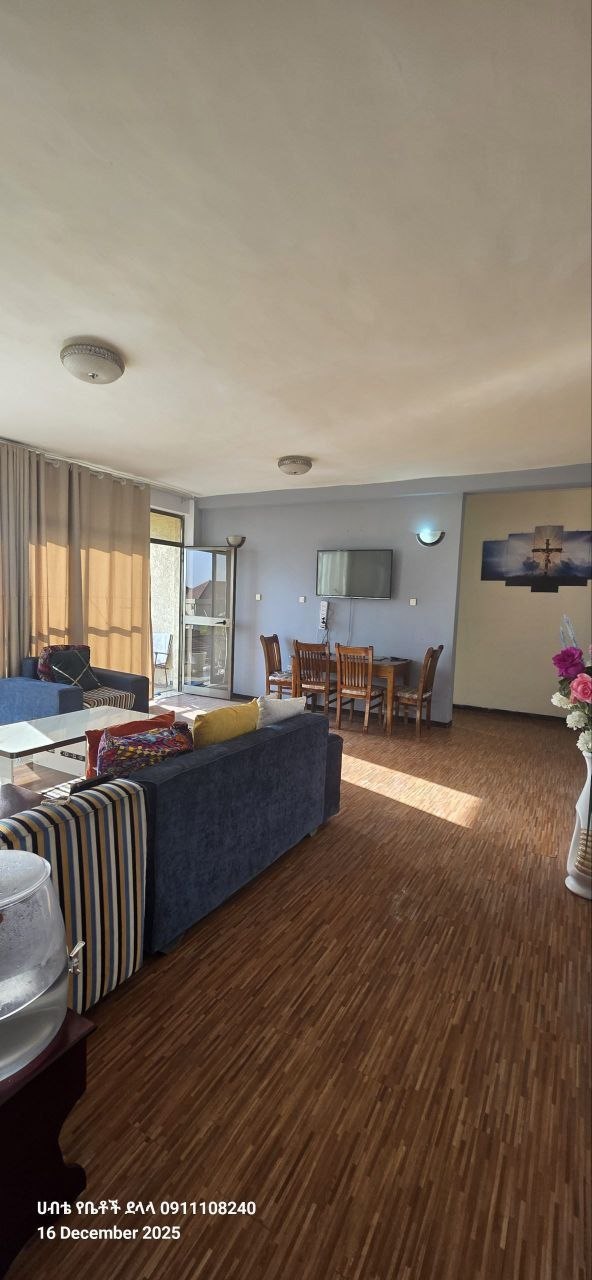 115 ካሬ የሚሸጥ አፓርትመንት በየተባበሩት