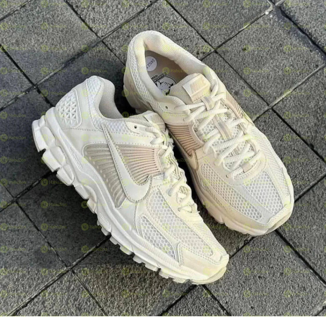 Nike Vomero5 Men's Shoes