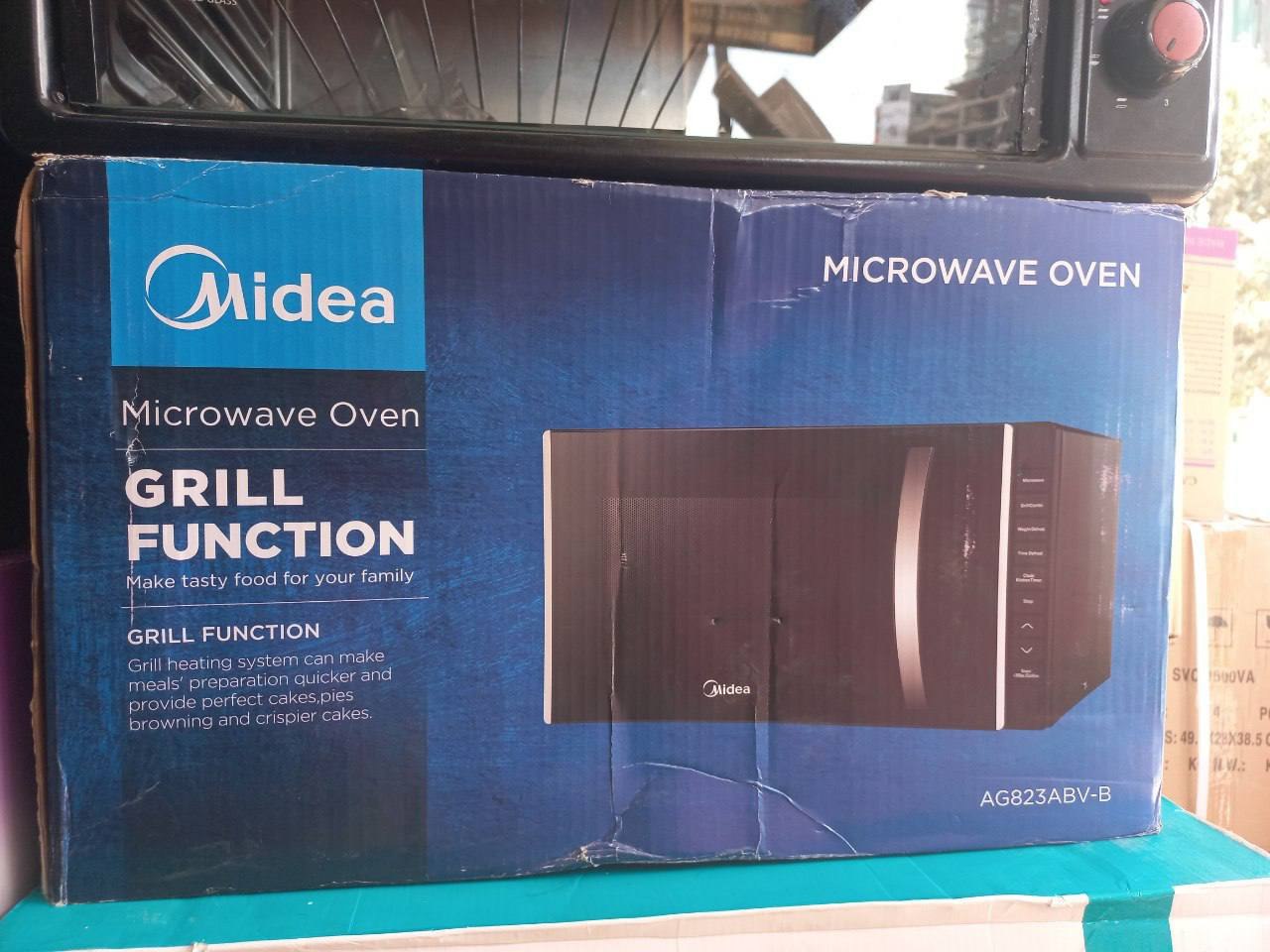 Midea 23L Microwave Oven