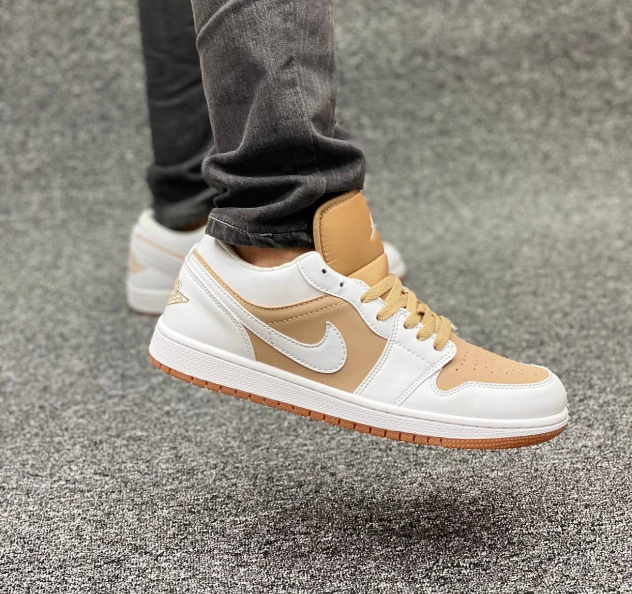 Jordan Low Men's Shoes