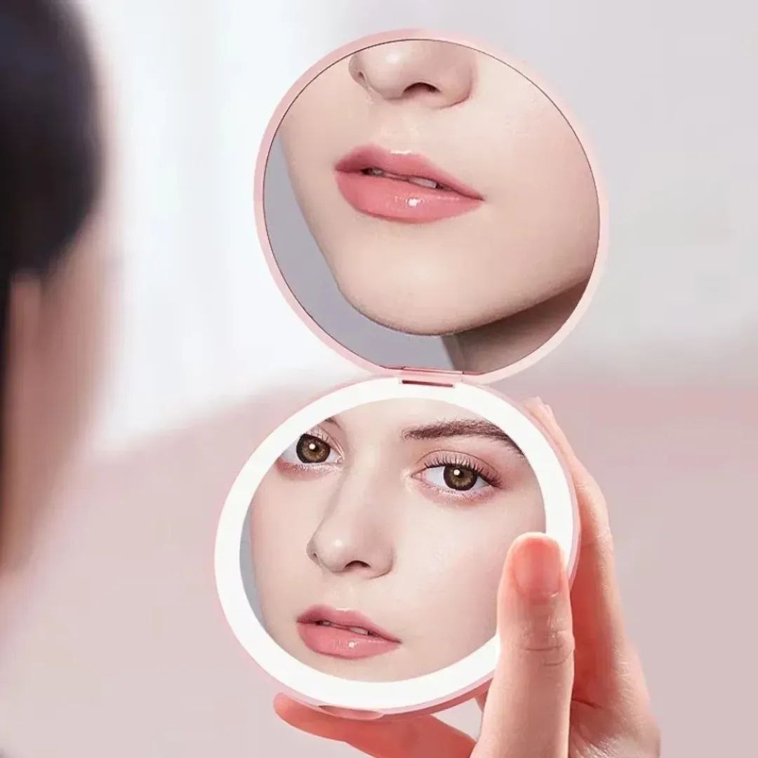 Mini LED Make-up Mirror