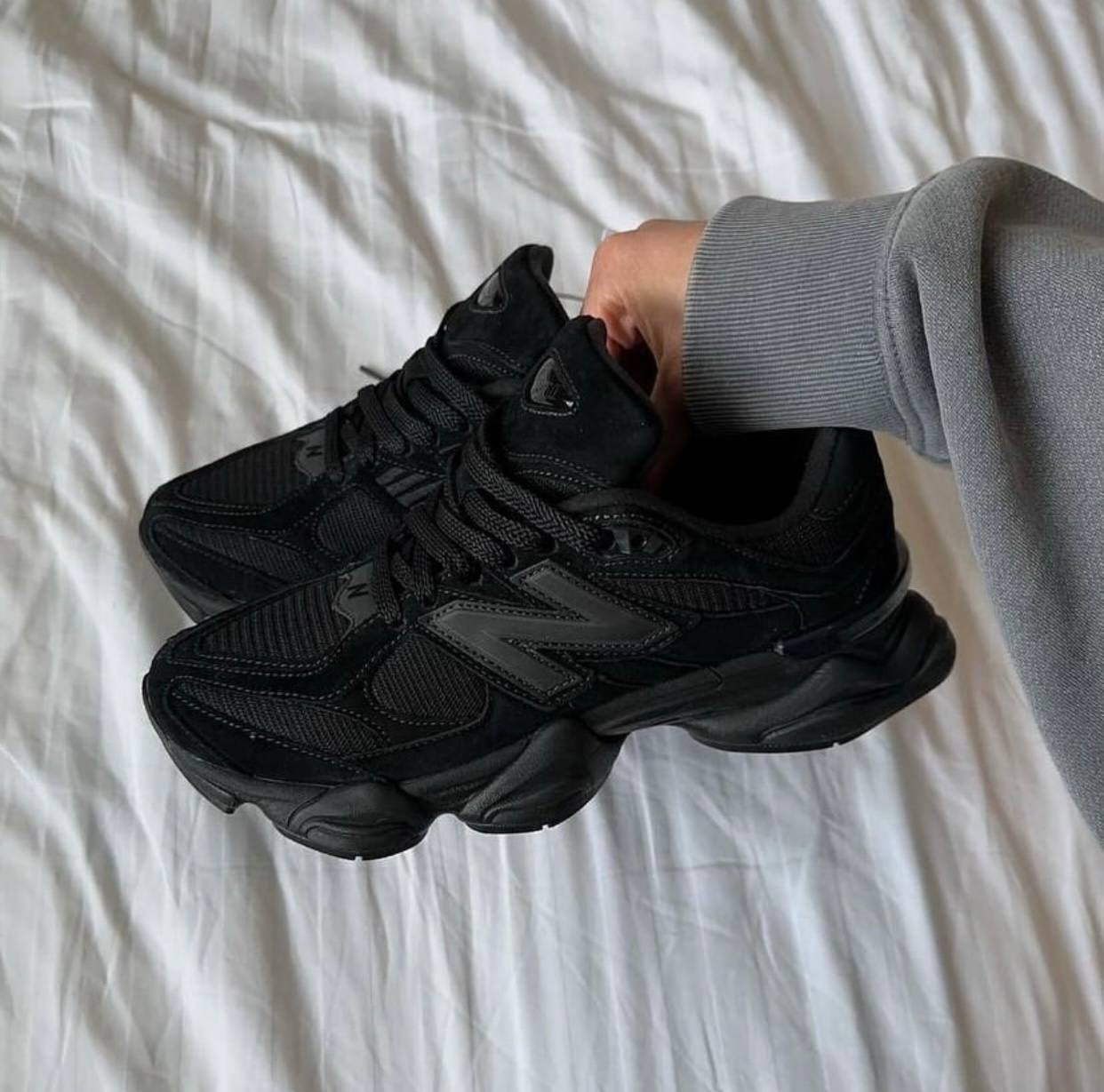 New Balance 9060 Women's Shoes