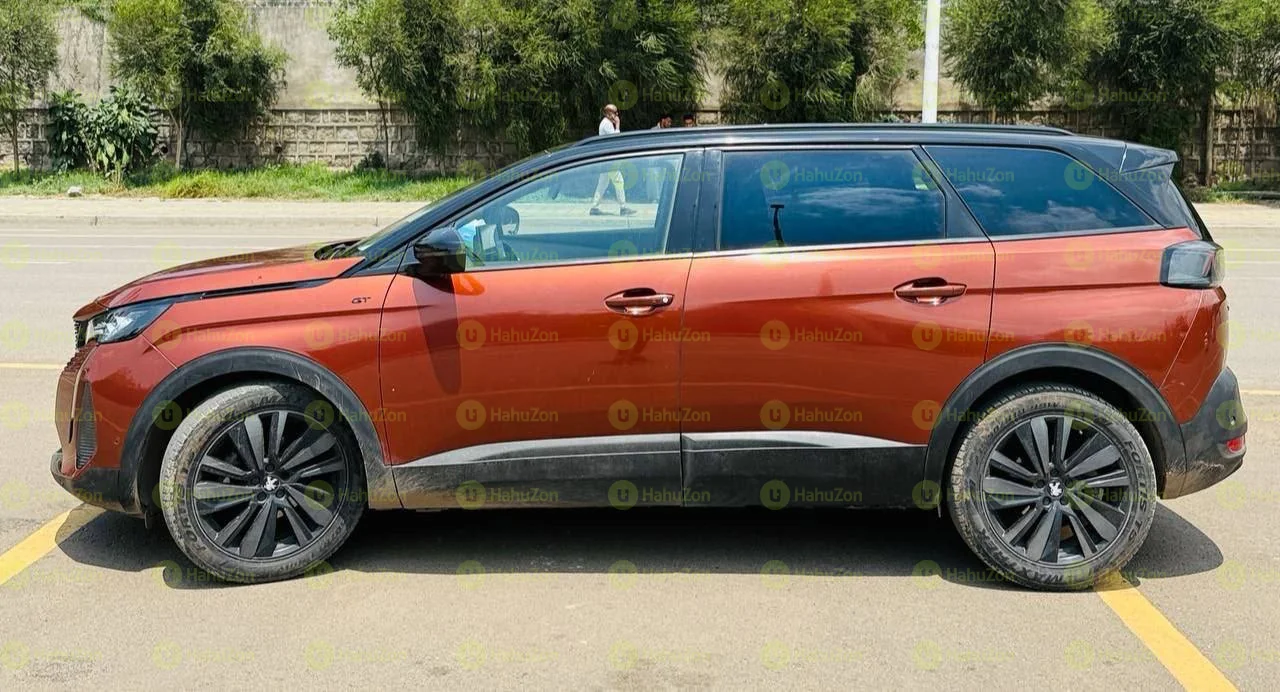 2022 Model-Peugeot 5008 GTline