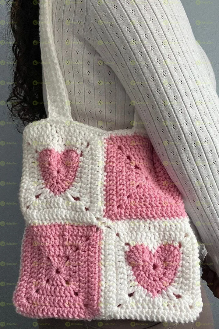 Cute Crocheted Middle Sized Tote Bag