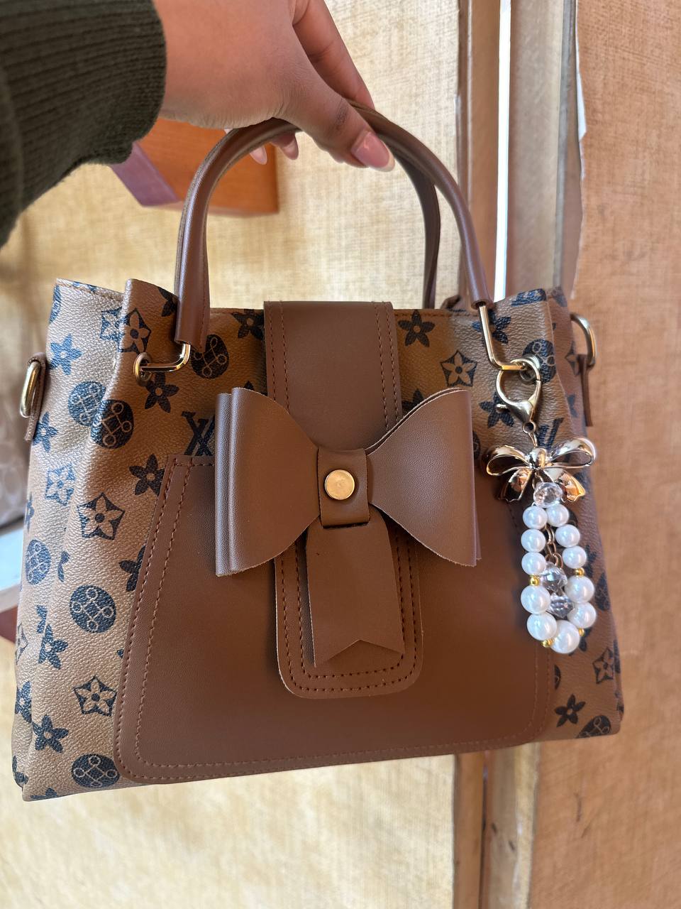 Louis Vuitton Leather Women's Bag