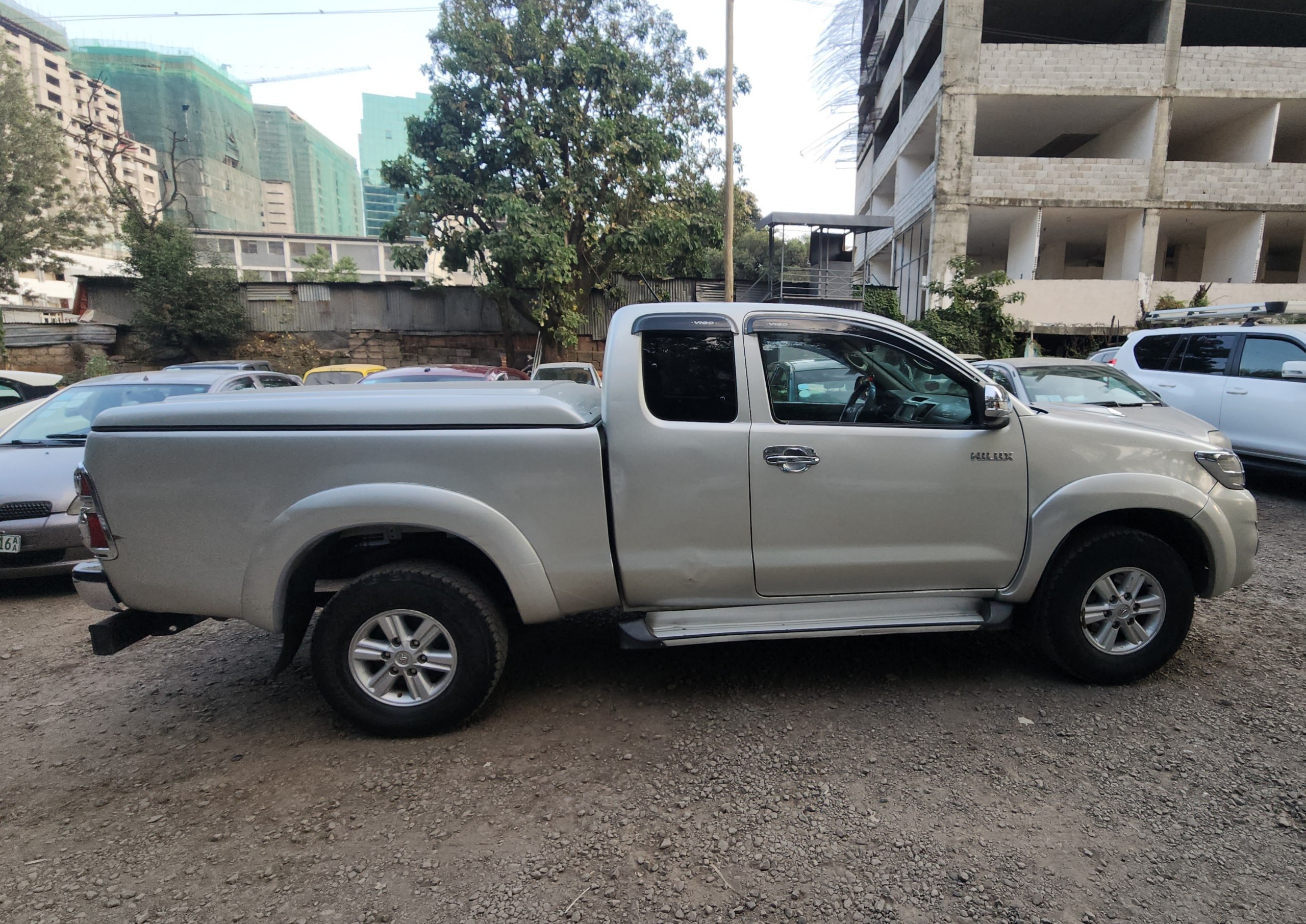 2013 Model-Toyota Vigo King Cab