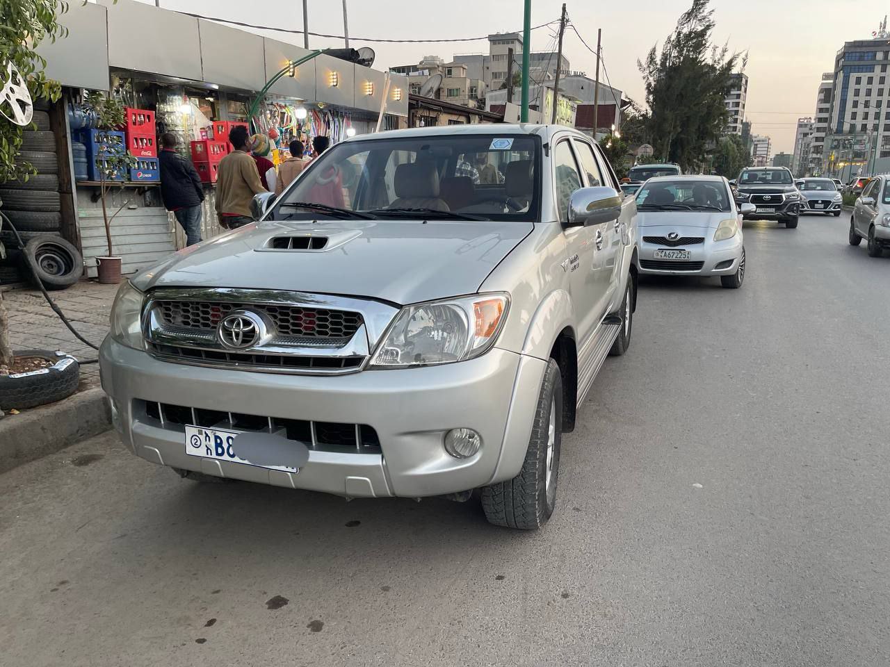 2009 Model-Toyota Hilux Double-Cab