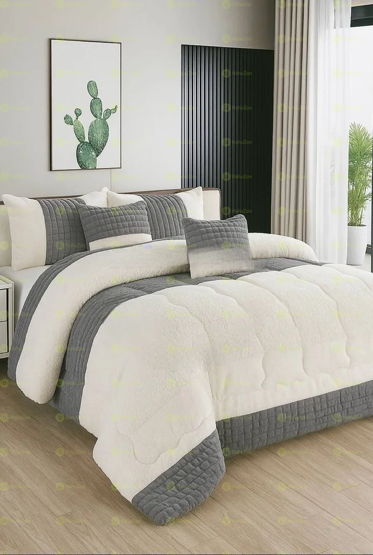 6 Pcs Comforter Set