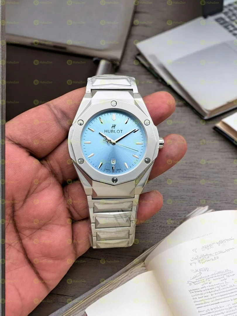 Hublot Fashionable look Men's Watches