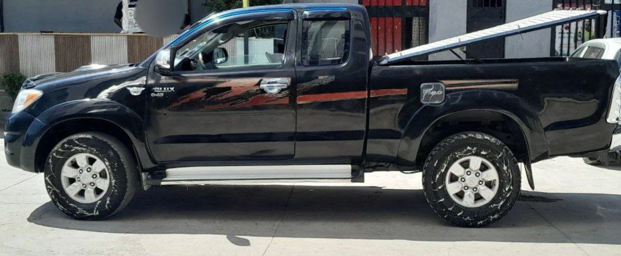 2008 Model-Toyota Hilux King Cap