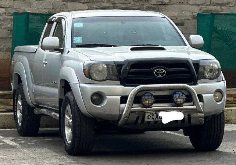 2008 Model-Toyota Tacoma