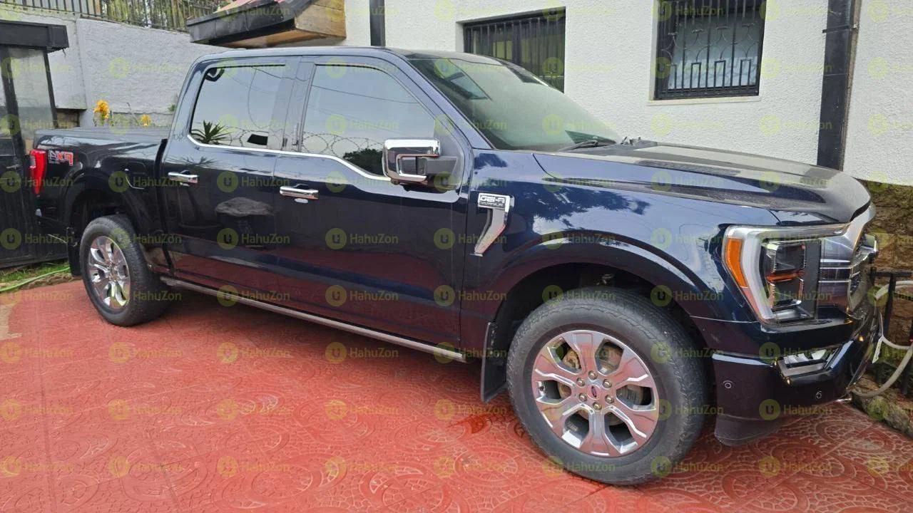 2021 Model-Ford F-150 Lariat Extended Cab