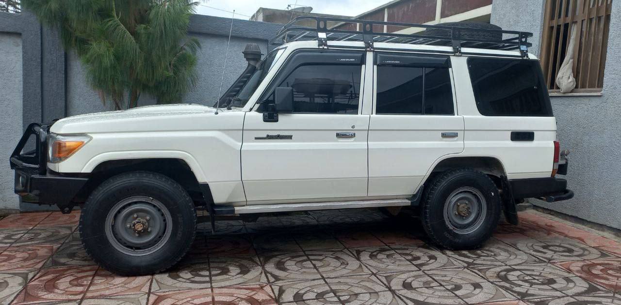 2018 Model-Toyota Mark 2 Landcruiser