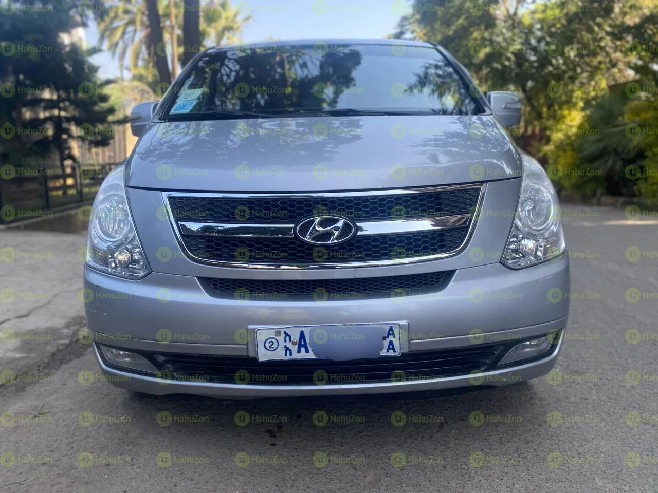 2015 Model-Hyundai Grand Starex