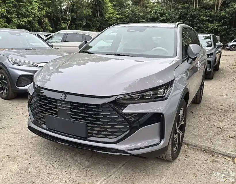 2025 Model-BYD Tang DMi