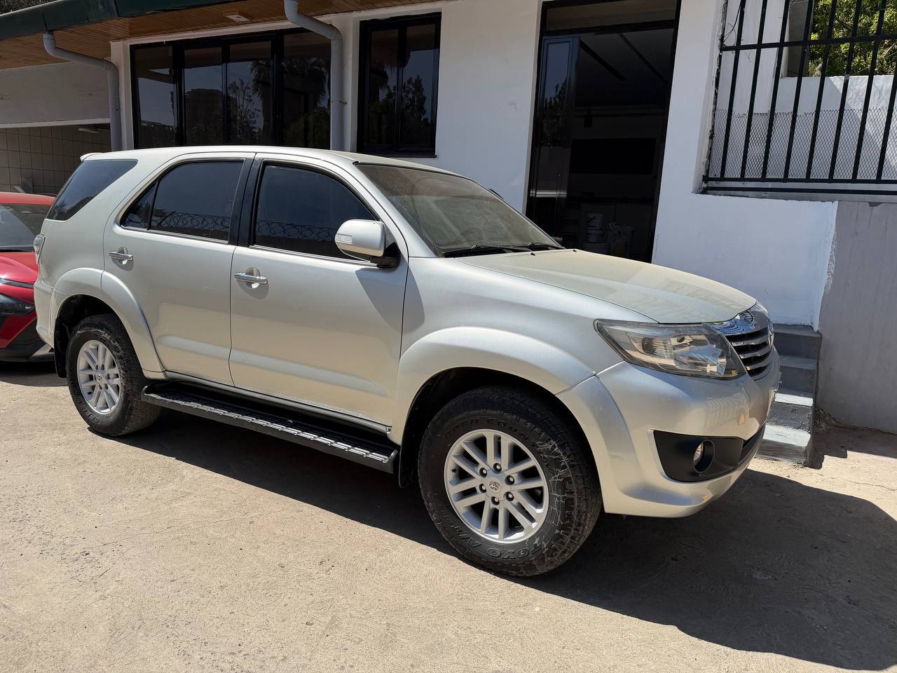 2013 Model-Toyota Fortuner