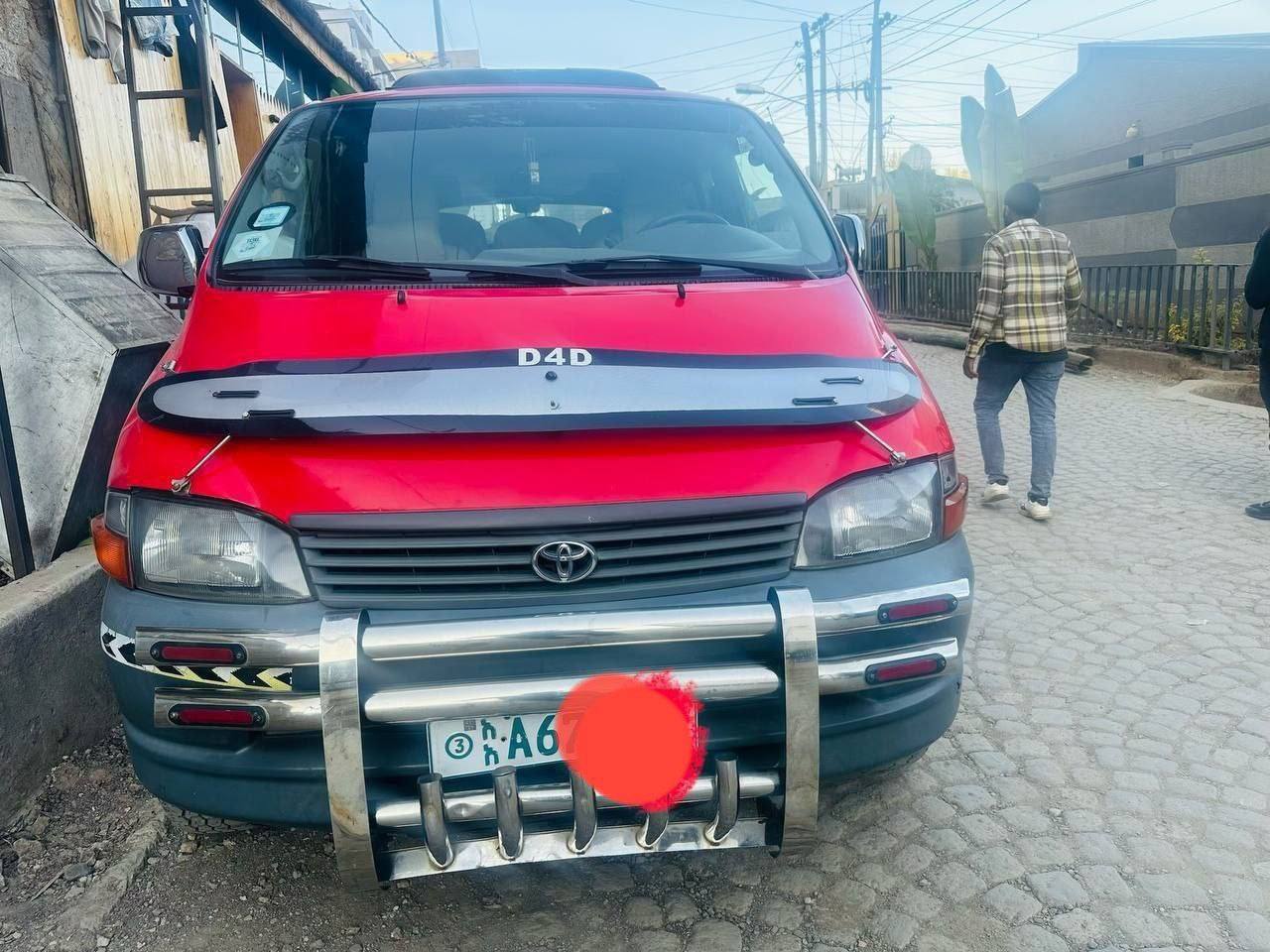 2007 Model-Toyota Hiace Dolphin