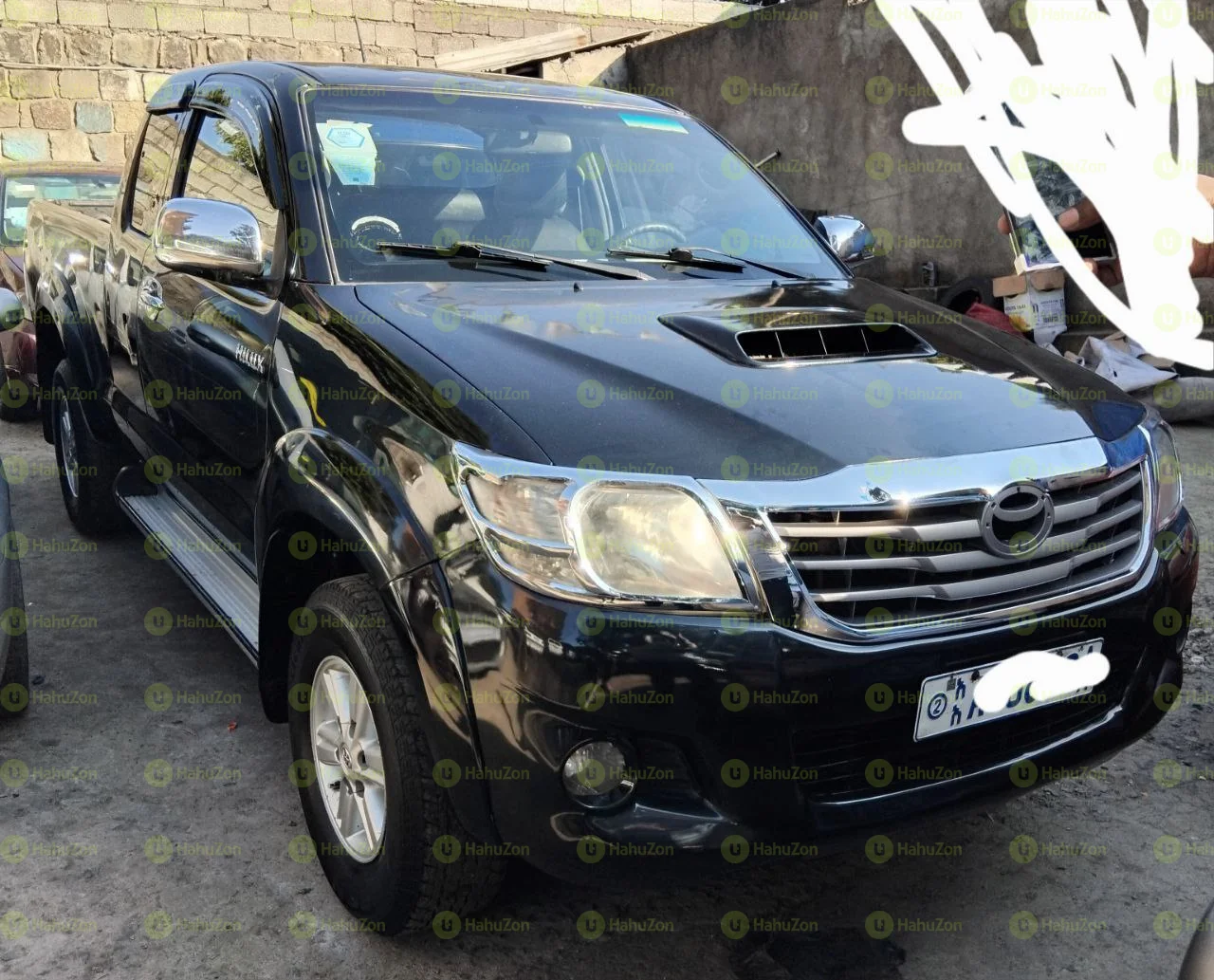 2012 Model-Toyota Hilux