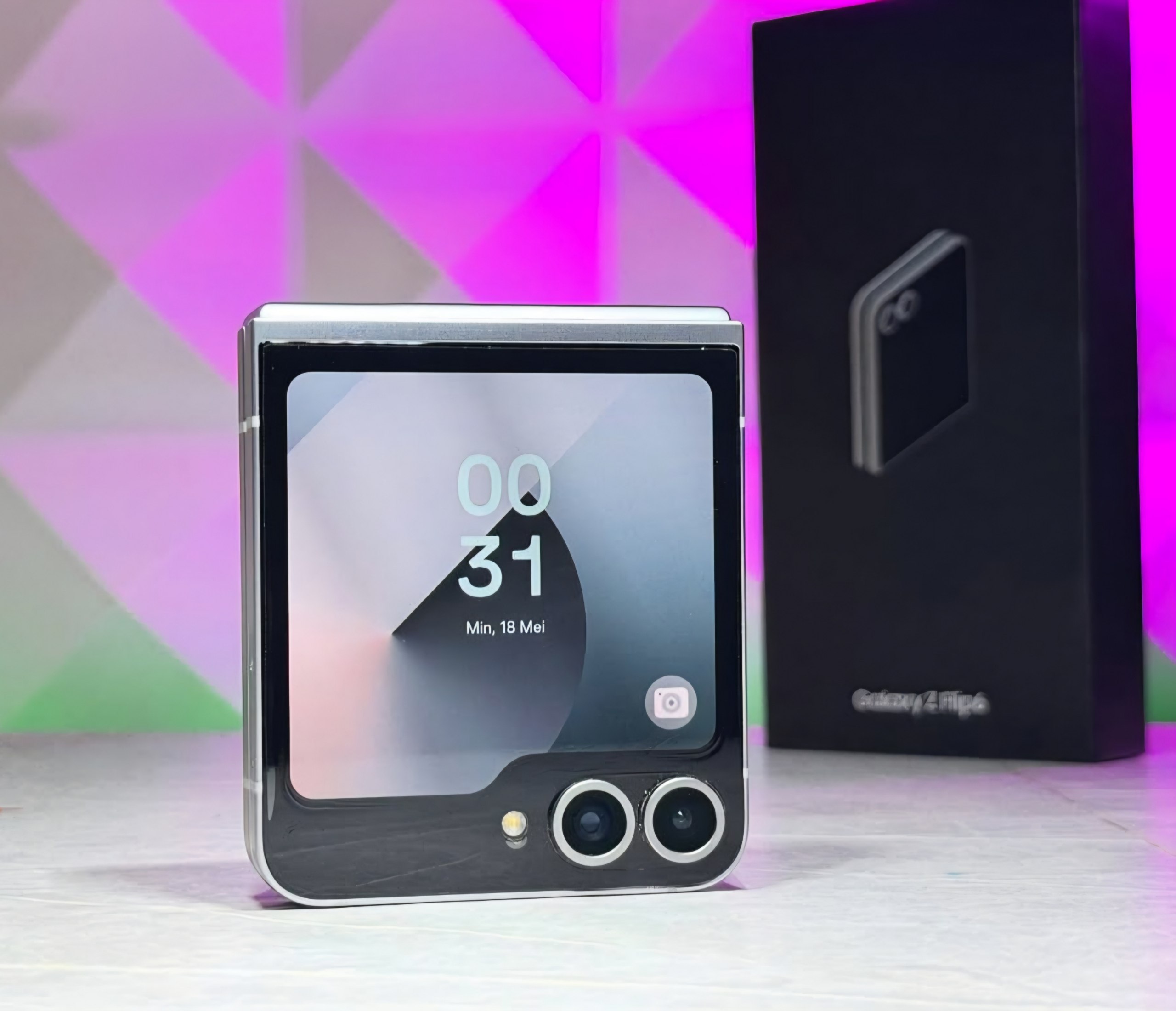 Samsung Galaxy Z Flip 6