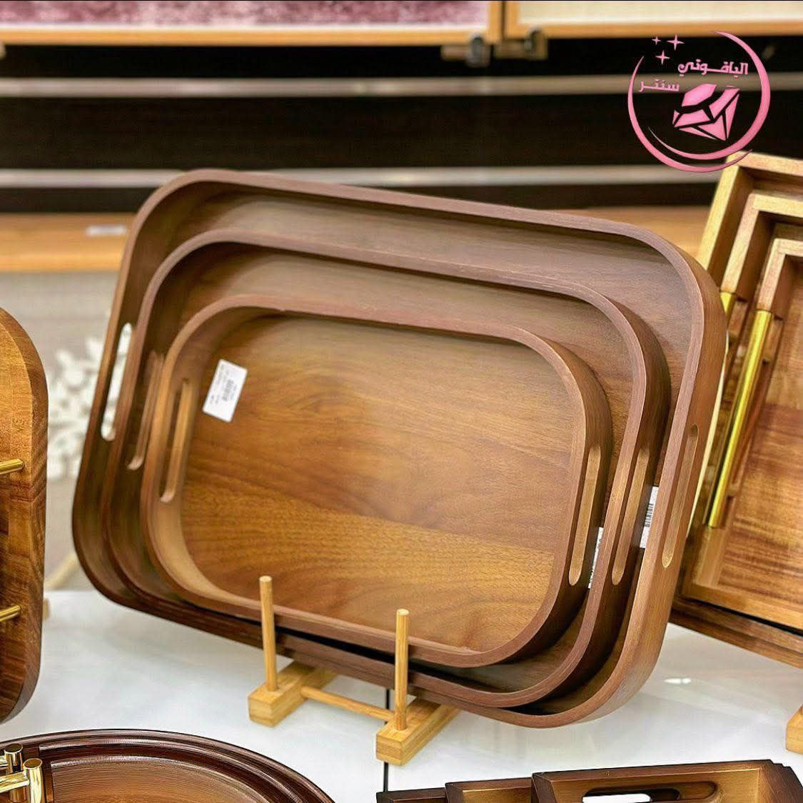 ከወፍራም ቀርቀሃ የተሰሩ ሰርቪሶች