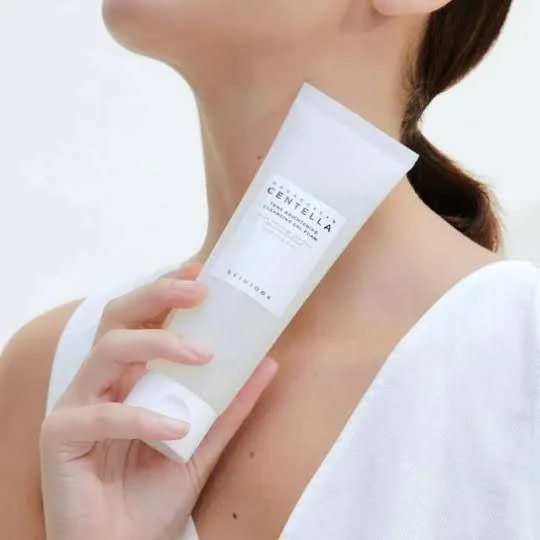 Centella Tone Brightening Cleansing Gel Foam