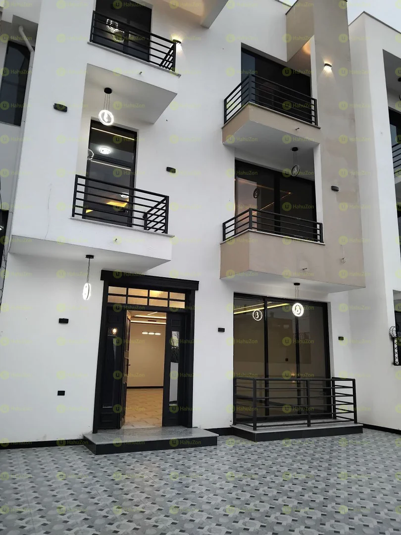 250 ካሬ የሚሸጥ ጂ+2 ቤት በአያት