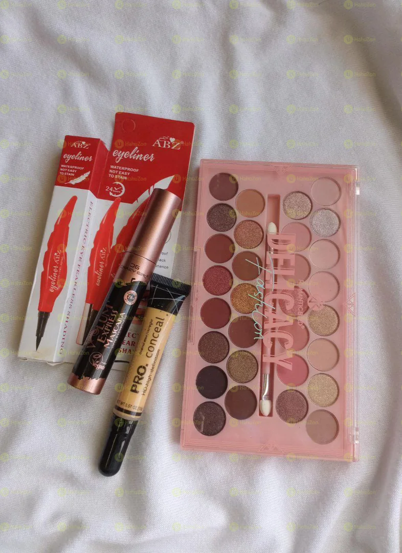 30 Color Eyeshadow Palate + Eyeliner +Mascara +Concealer