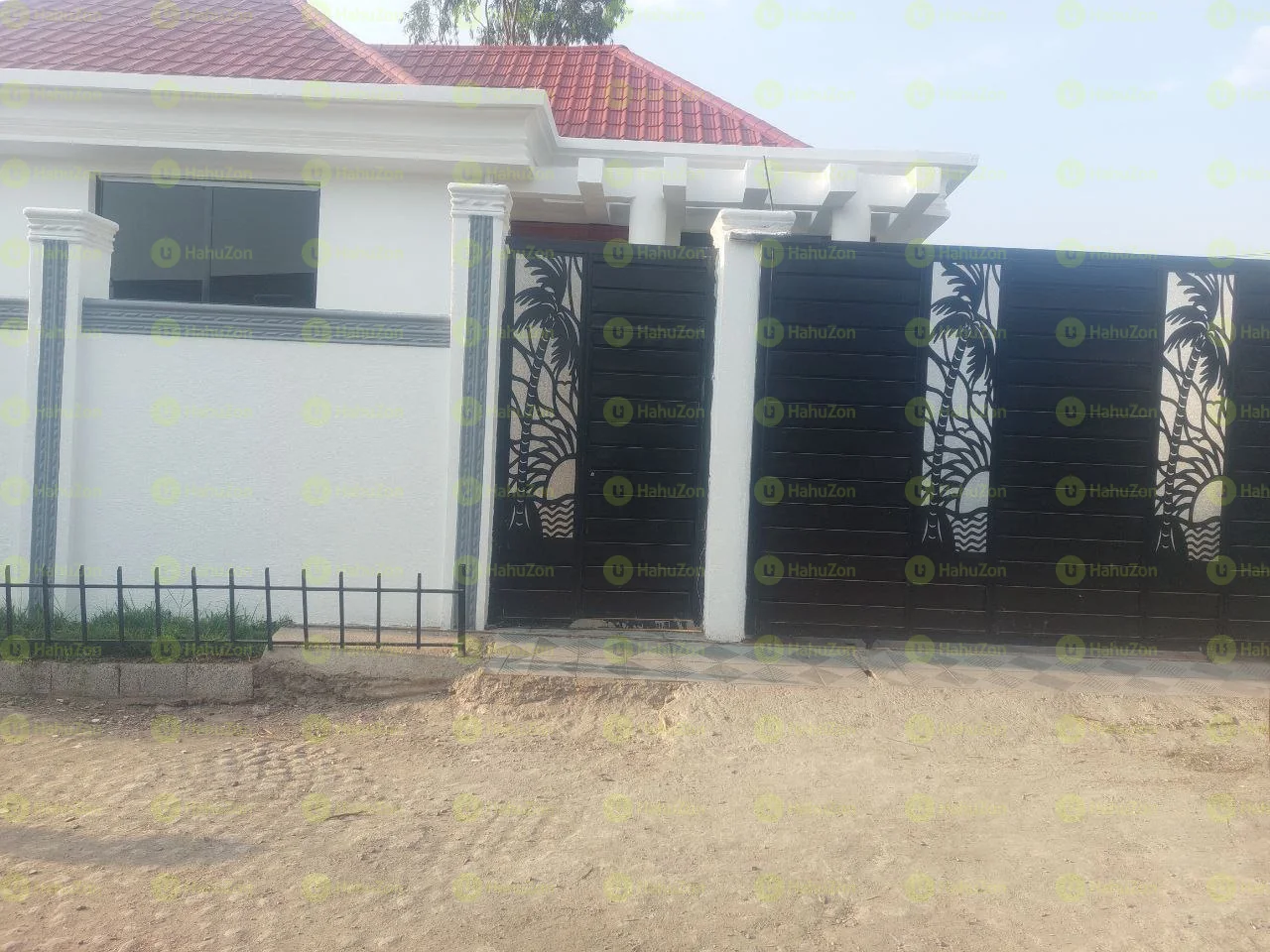 150 ካሬ የሚሸጥ ቪላ ቤት በቃሊቲ