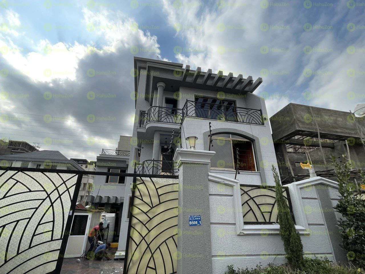 150 ካሬ የሚሸጥ G+2 ቤት በአያት