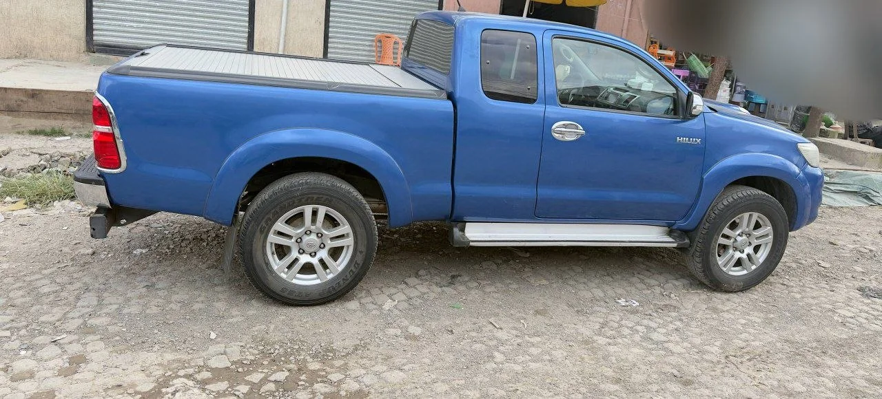 2015 Model-Toyota Hilux Xtra Cab