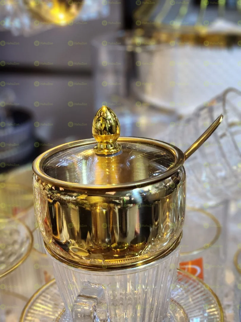 ጎልደን የስኳር ማቅረቢያ