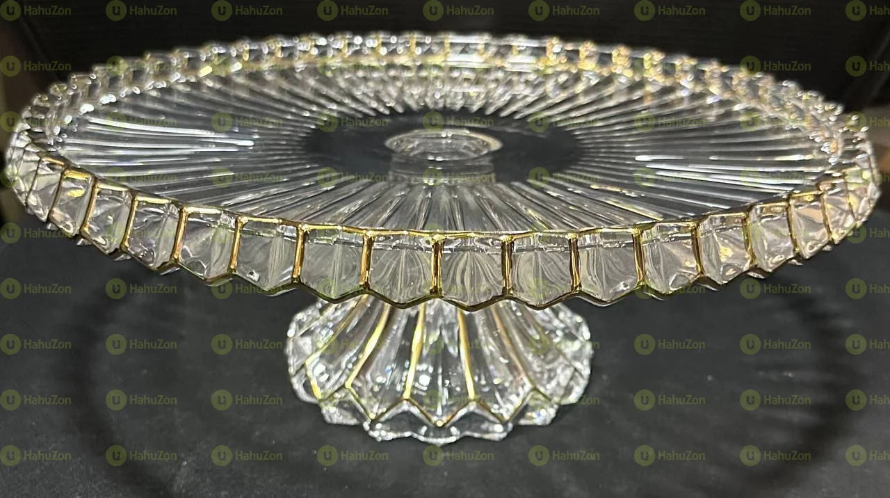 የኬክ ማቅረቢያ